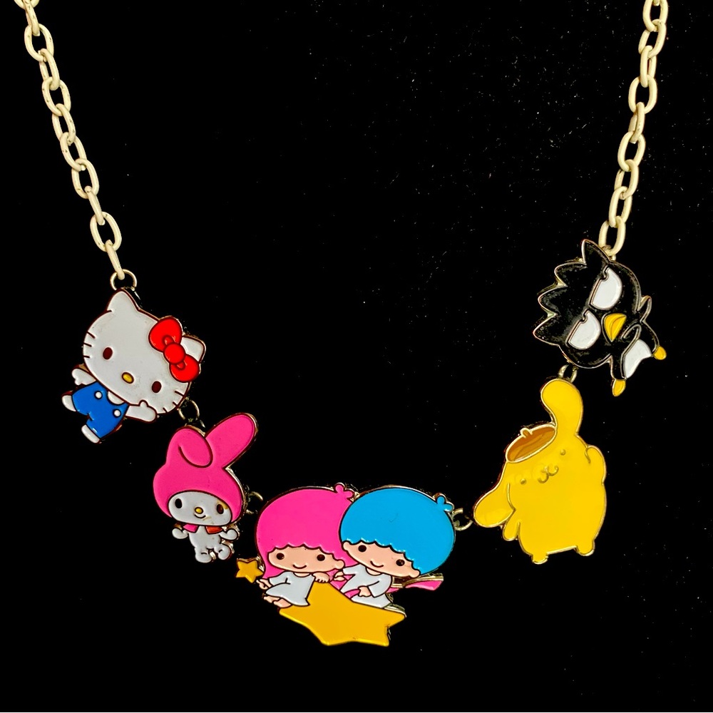 Official Sanrio necklace featuring Hello Kitty & Friends RARE